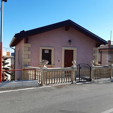 Il Murales Montegiordano Luaran gambar