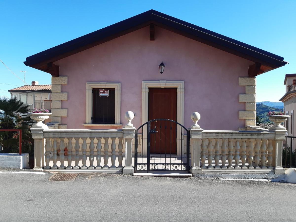 Il Murales Montegiordano Luaran gambar